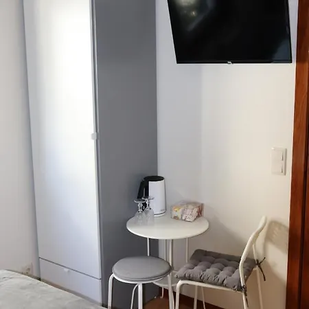 Arouca Guest House * اروكا