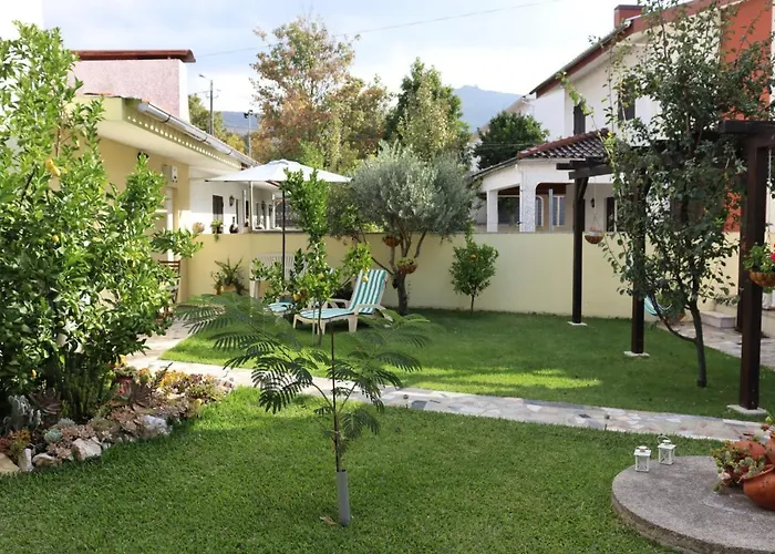 Arouca Guest House 홈스테이 아로카